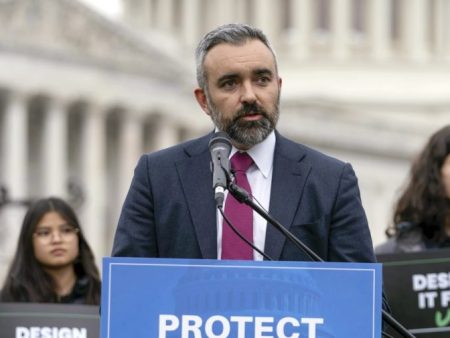 New Mexico attorney general says Meta is threatening to pull platforms from state 