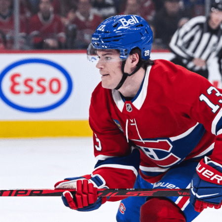 Devils vs Canadiens Prediction, Picks & Odds for Tonight’s NHL Game