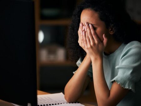 Russians living in exile cope with grief far from home