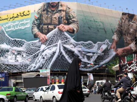 Iran war: Democrats slam Trump’s ‘unhinged’ threat to Iran