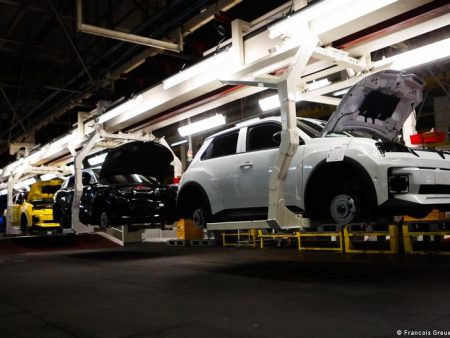 France’s Renault slashes engineer jobs amid pressure from Chinese carmakers