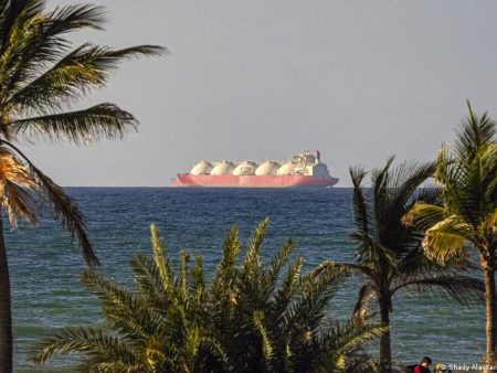 Iran vows to close Strait of Hormuz if US blockade continues