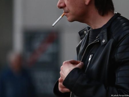 UK moves to ban smoking for everyone born after 2008