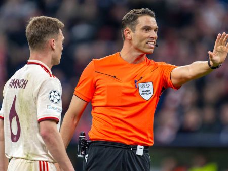 Schiedsrichter bei PSG-Bayern: Nächste Auszeichnung für Schärer