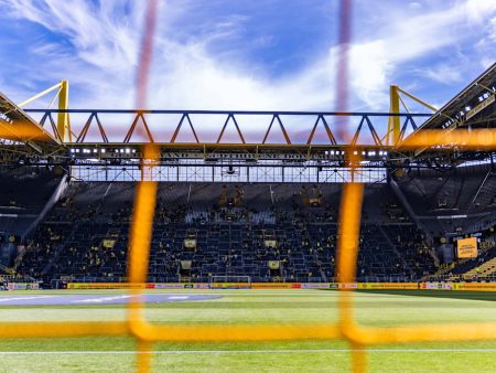 LIVE! Dortmund startet mit Inacio – Sieben Wechsel: Freiburg ohne Ginter und Manzambi