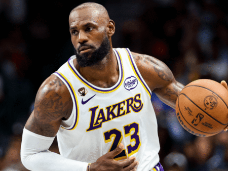 Lakers vs Warriors Prediction, Picks & Odds for Tonight’s NBA Game