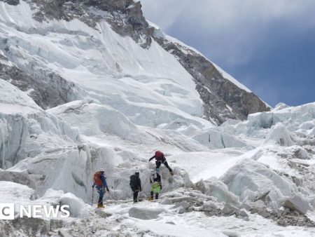 Huge chunk of glacier blocks Everest route in peak climbing season