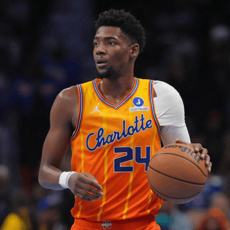 Suns vs Hornets Prediction, Picks & Odds for Tonight’s NBA Game