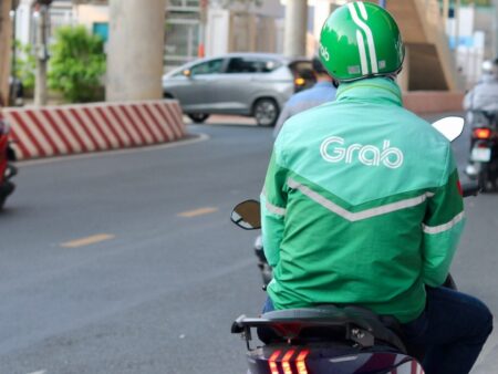 Vietnam’s gig workers slammed by rising fuel costs amid fallout of Iran war