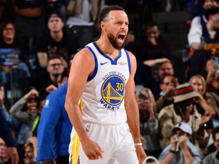 Warriors upset Clippers in NBA West play-in, extend playoff run