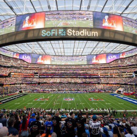 Los Angeles Stadium workers urge FIFA to bar ICE from World Cup