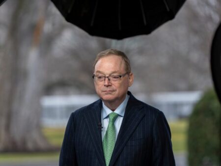 White House confident Warsh will start as Fed chair in May