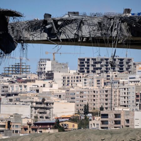 In maps and photos: Five Iranian civilian bridges at risk of US strikes