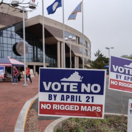 Narrow majority in Virginia backs redistricting to favor Democrats: Poll