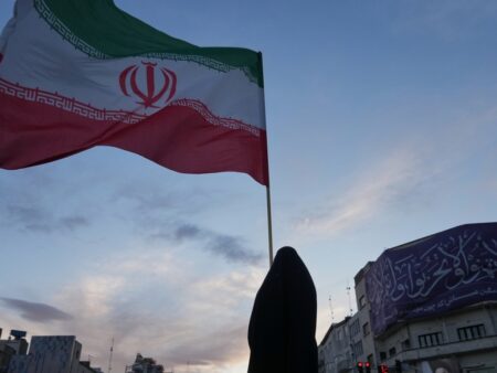 Democrats blast Trump for Iran ‘war crimes’ threat; Republicans supportive