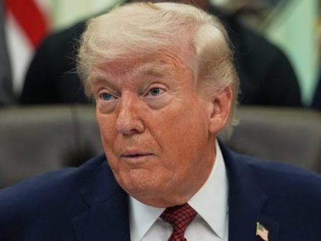 Trump accuses Iran of violating ceasefire, announces Monday talks in Islamabad