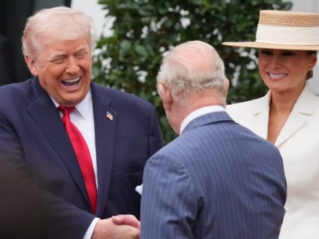 Live updates: Trumps welcome British royals; GOP wrestles over DHS funding, FISA