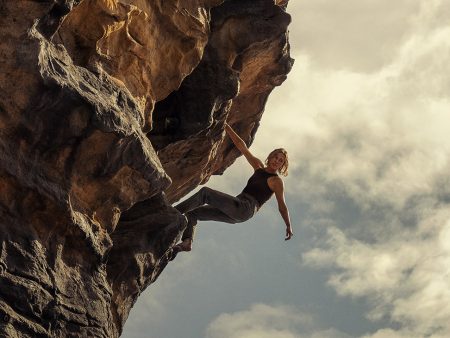 ‘Apex’ Writer Jeremy Robbins Breaks Down the Ending of the Charlize Theron Netflix Chart-Topper