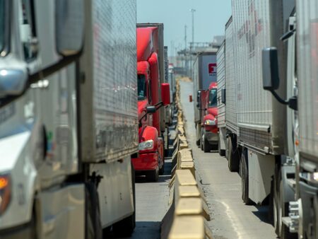 3 carriers and Kroger blocked hiring of ex-Quickway drivers: lawsuit