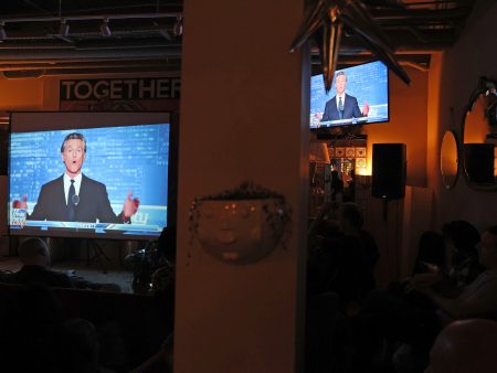 Online Personalities and Comedians Overtake TV and Newspapers as Primary News Sources