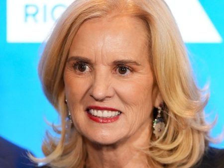 Kerry Kennedy praises Jamie Raskin for protecting her at WHCA dinner