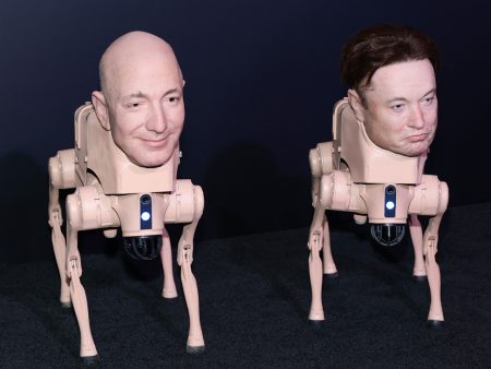 Musk, Bezos and Zuckerberg Robot Dogs Stalk Halls of German Museum