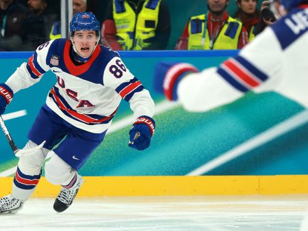 Comcast Stock Pops As Olympics, Super Bowl Fire Up Q1 Advertising, Broadband Improves