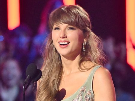 Taylor Swift Leads 2026 American Music Awards With Eight Nominations