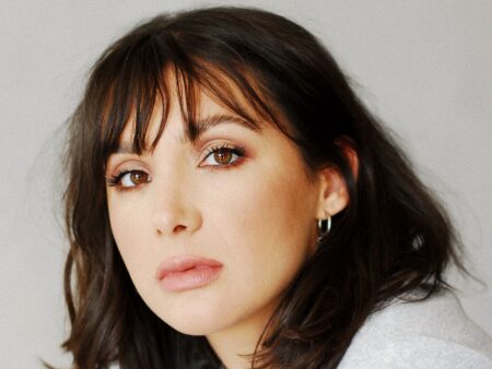 Hannah Marks Signs With CAA