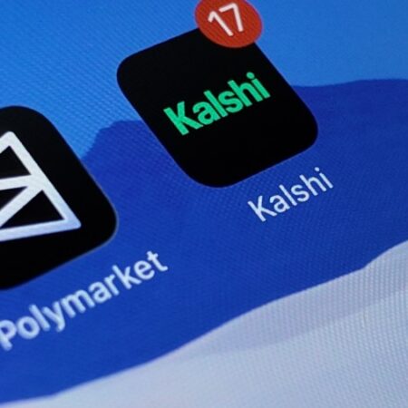 A third of Americans planning to invest in high-risk, speculative assets: Study