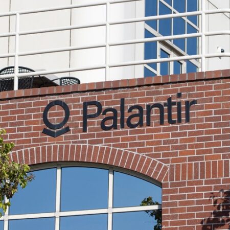 Democrats reject Palantir money