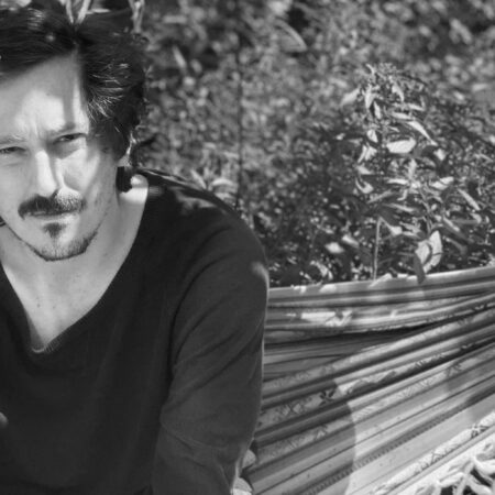 Colombian Filmmaker & Cannes Winner Simón Mesa Soto Signs With UTA