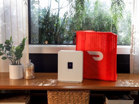 T-Mobile and DoorDash Team Up To Deliver Fast 5G Home Internet, Now Delivered the Fastest