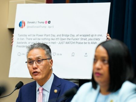 Democrat demands RFK Jr. insist on Trump mental fitness test, invoke 25th amendment