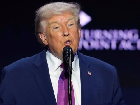 Trump gets roaring ovation on Iran at Turning Point event