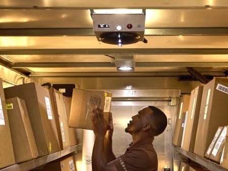 UPS expands deployment of automated package sensors to improve tracking