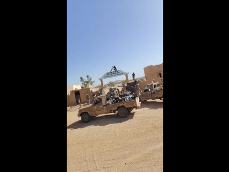 Armed groups stage simultaneous attacks across Mali