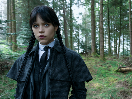 ‘Wednesday’ Season 3 First Look Sees Jenna Ortega Arrive in Paris