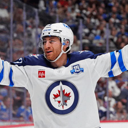 Jets vs Stars Prediction, Picks & Odds for Tonight’s NHL Game