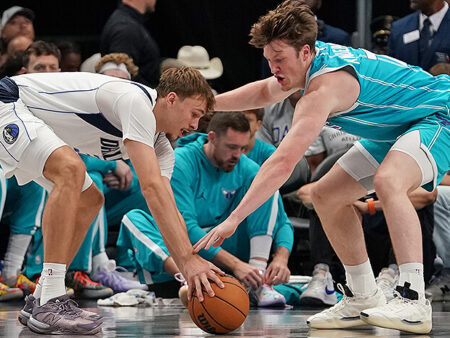 Sportsbooks Struggling to Handicap NBA Rookie of the Year Race