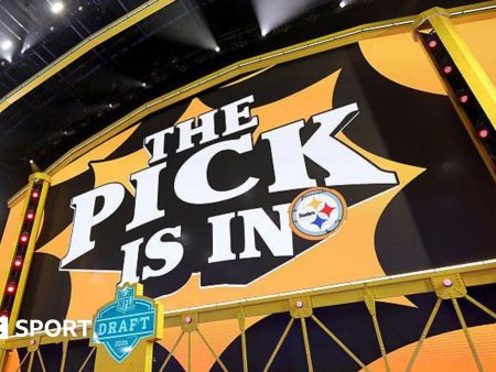 Steelers draft QB with Rodgers future still unclear