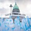 Argentina passes bill loosening protection of its glaciers