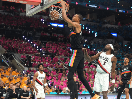 Trail Blazers vs Spurs Prediction, Picks & Odds for NBA Playoffs Game 2