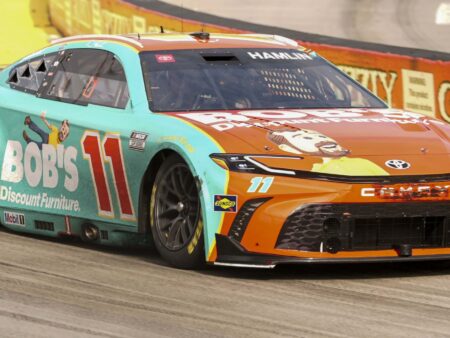 NASCAR Food City 500 Predictions, Odds & Picks — Bristol Motor Speedway