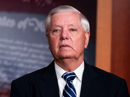 Senate Republicans push bill to authorize $400 million for White House ballroom