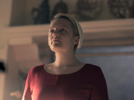 Elisabeth Moss Reprises ‘Handmaid’s Tale’ Role On ‘The Testaments’ Series Premiere