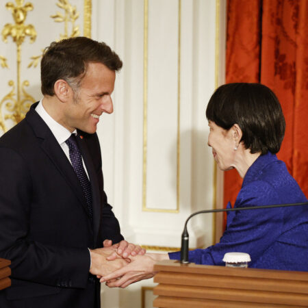 French President Macron visits Japan to discuss the energy crisis