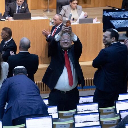 What are the consequences of Israel’s death penalty law for Palestinians?