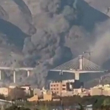 Iran vows retaliation after deadly US strike on bridge in Karaj