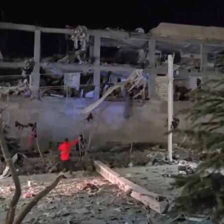 US-Israeli strikes destroy buildings in northern Iran